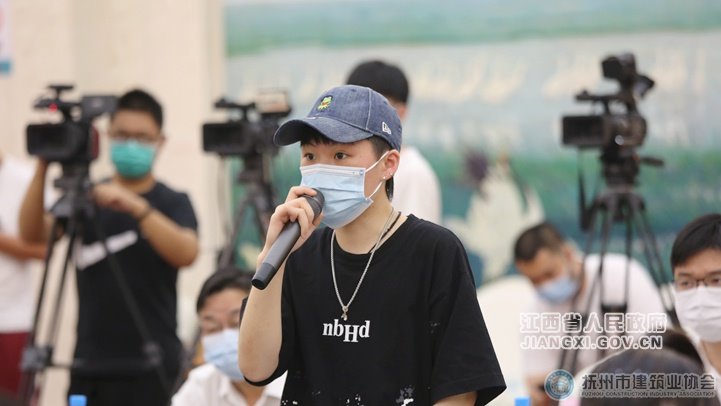 1629872131628909.jpg dcc748e9d9544adb832befb105e3b7e1.jpg