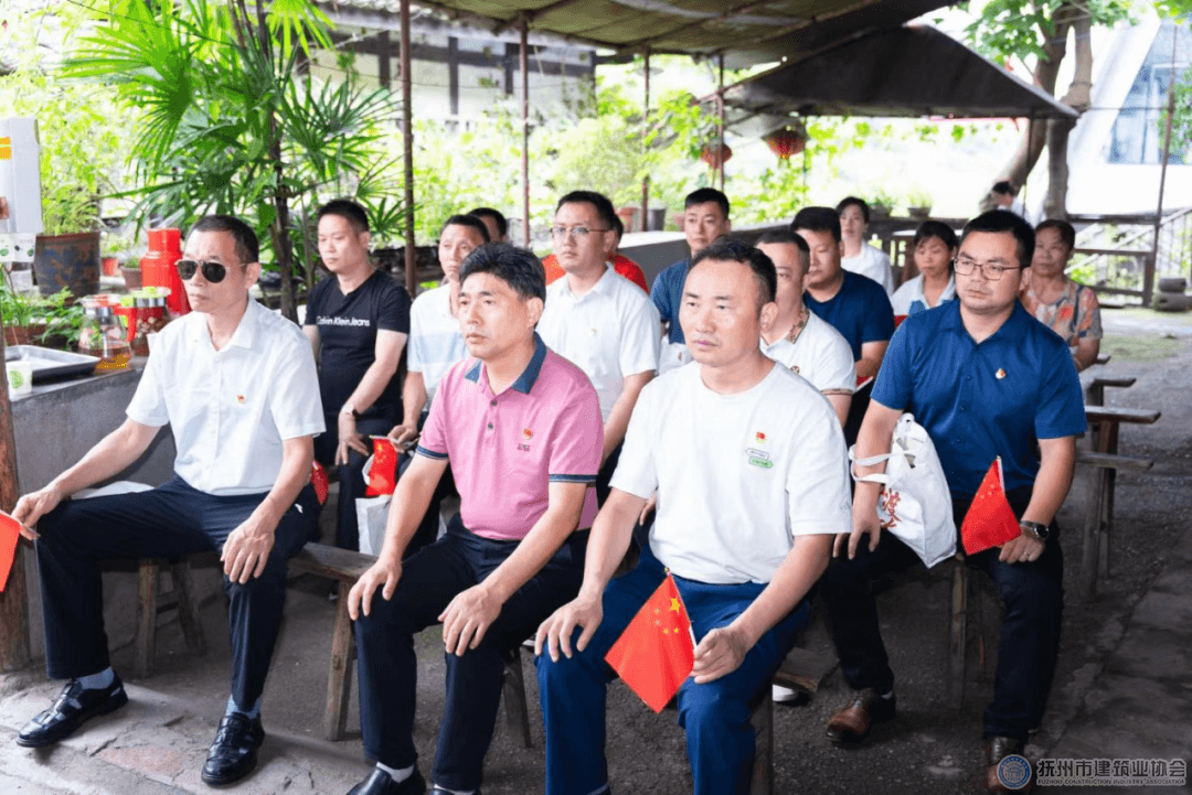 1692845687418053.png 640 (5).png